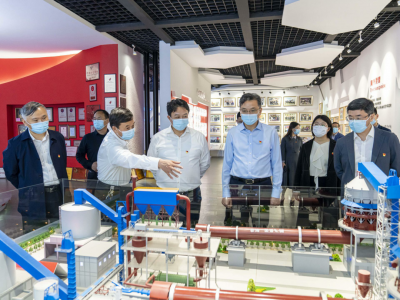 南通市委常委、組織部部長封春晴率隊赴江蘇鵬飛集團(tuán)調(diào)研